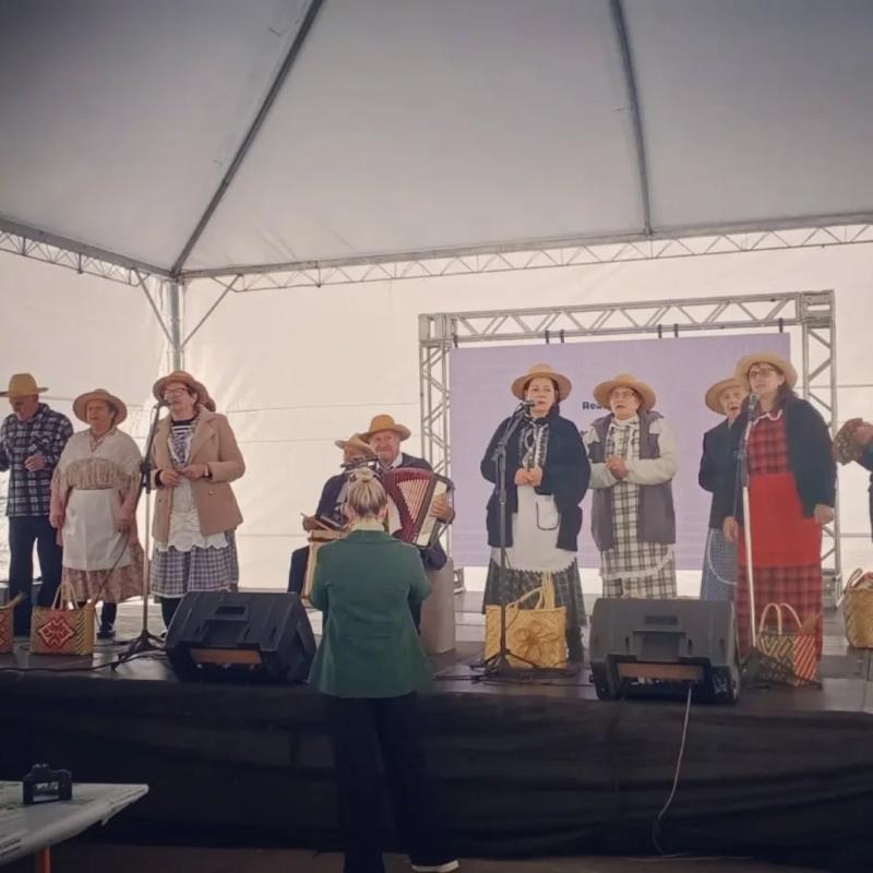 Feira e Animação na Via Del Vino
