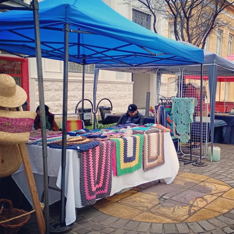 Pequeno Grande Campeão com o Espaço do Artesanato na Feira de Artesanato da ASBG. Venha Conferir