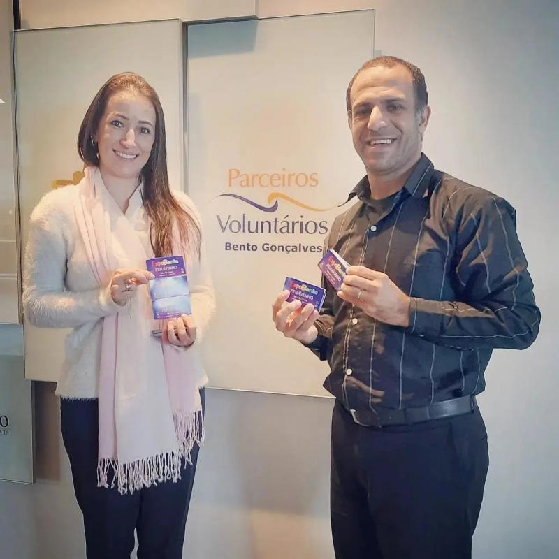 Pequeno Grande Campeão recebe ingressos da ExpoBento