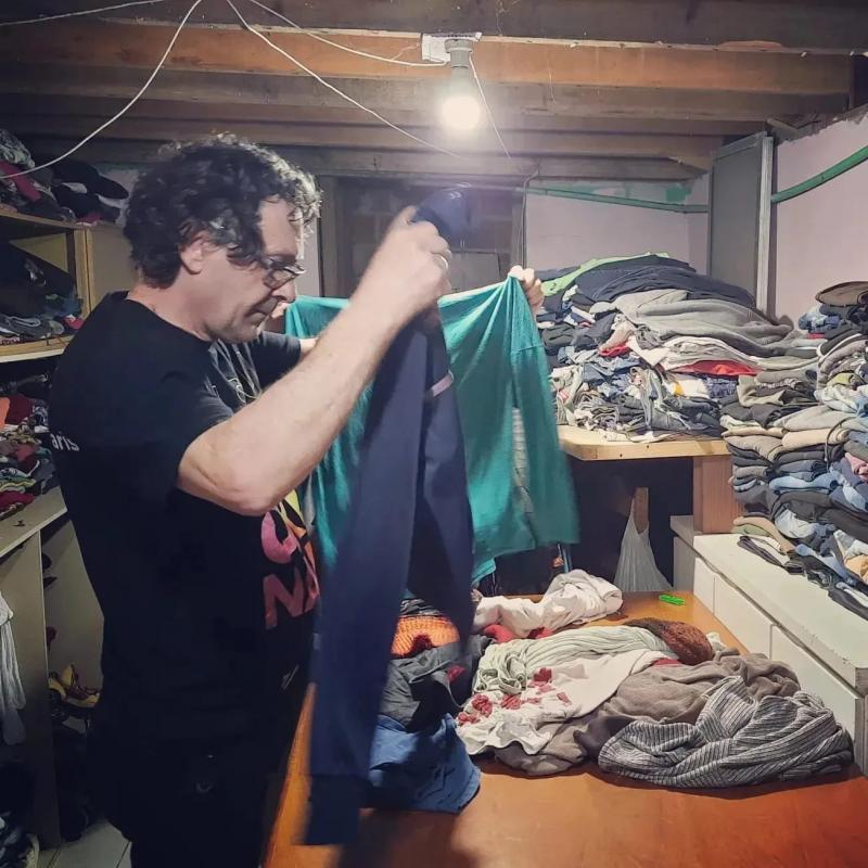 Brechó Beneficente da Pequeno Grande Campeão volta a ativa.