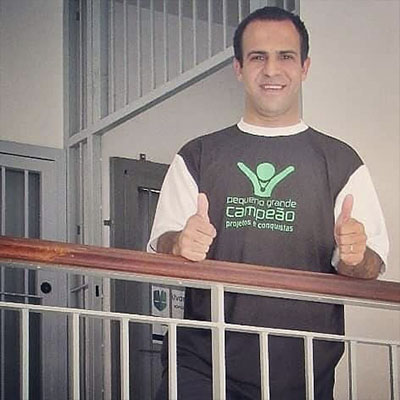 Voluntários Instituição